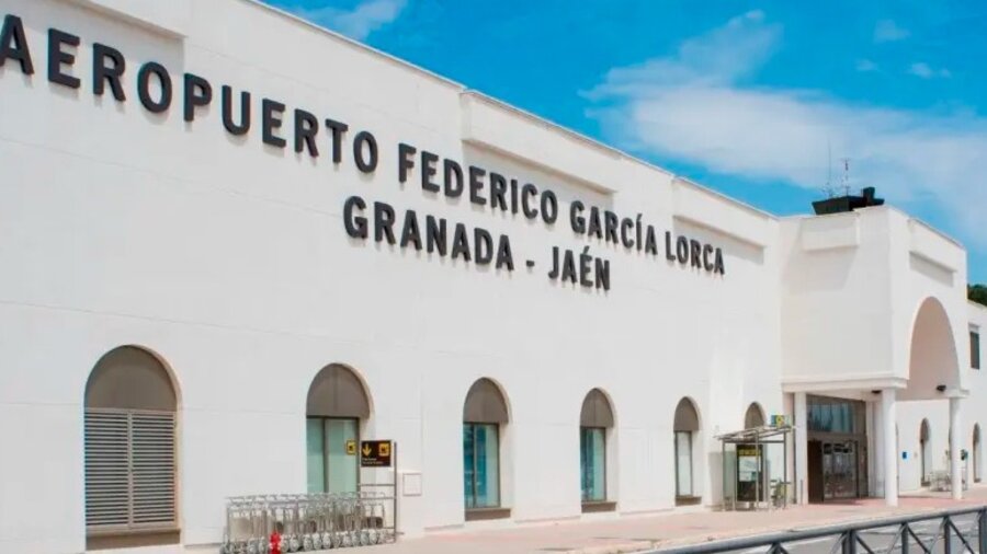 Escuela de Auxiliares de Vuelo de referencia en Andalucía