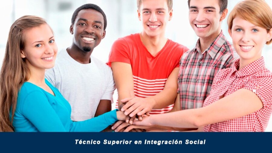 El Centro de Estudios Garcilaso te ofrece un Futuro Profesional lleno de posibilidades